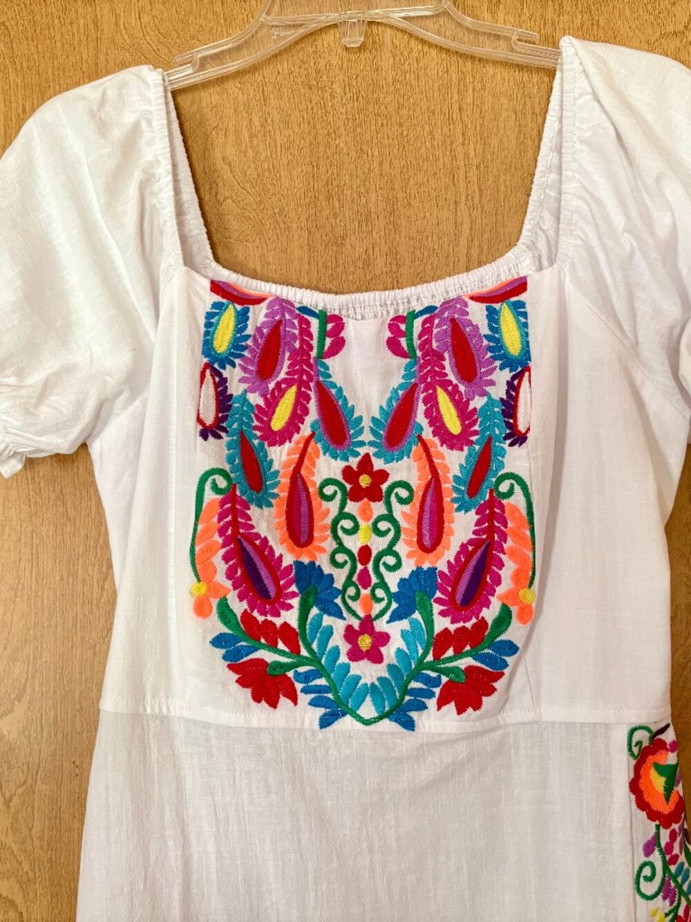 Like new Mexican dress - Picture 3 of 4